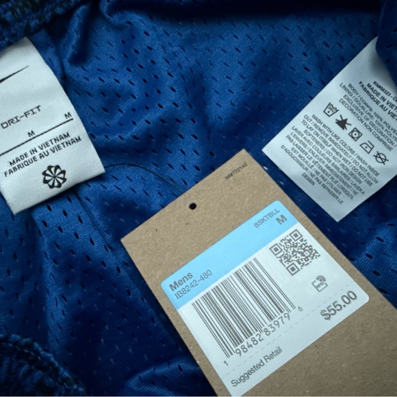 Nike Blue Snake Print Shorts - Picture 3 of 3